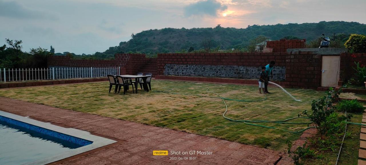 Konark Villa Mahābaleshwar Buitenkant foto